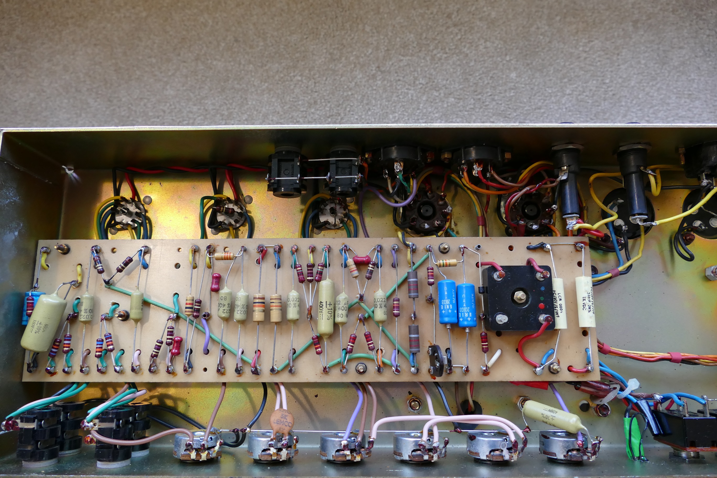 How do I add screen resistors to this? Marshall Amp Forum